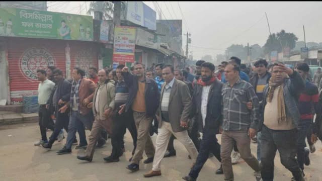 ঠাকুরগাঁও বালিয়াডাংঙ্গী উপজেলার ডাকা হরতাল প্রত্যাহার