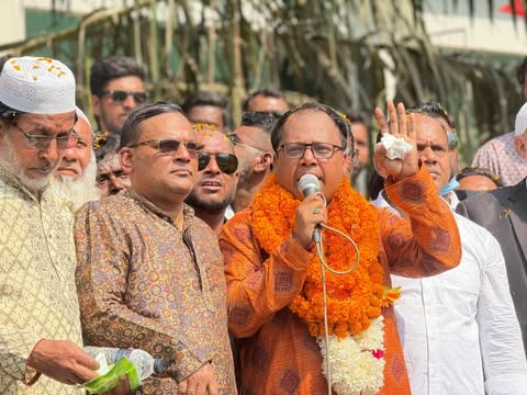 সিংড়ায় বিএনপি নেতা দাউদার মাহমুদকে সংবর্ধনা।